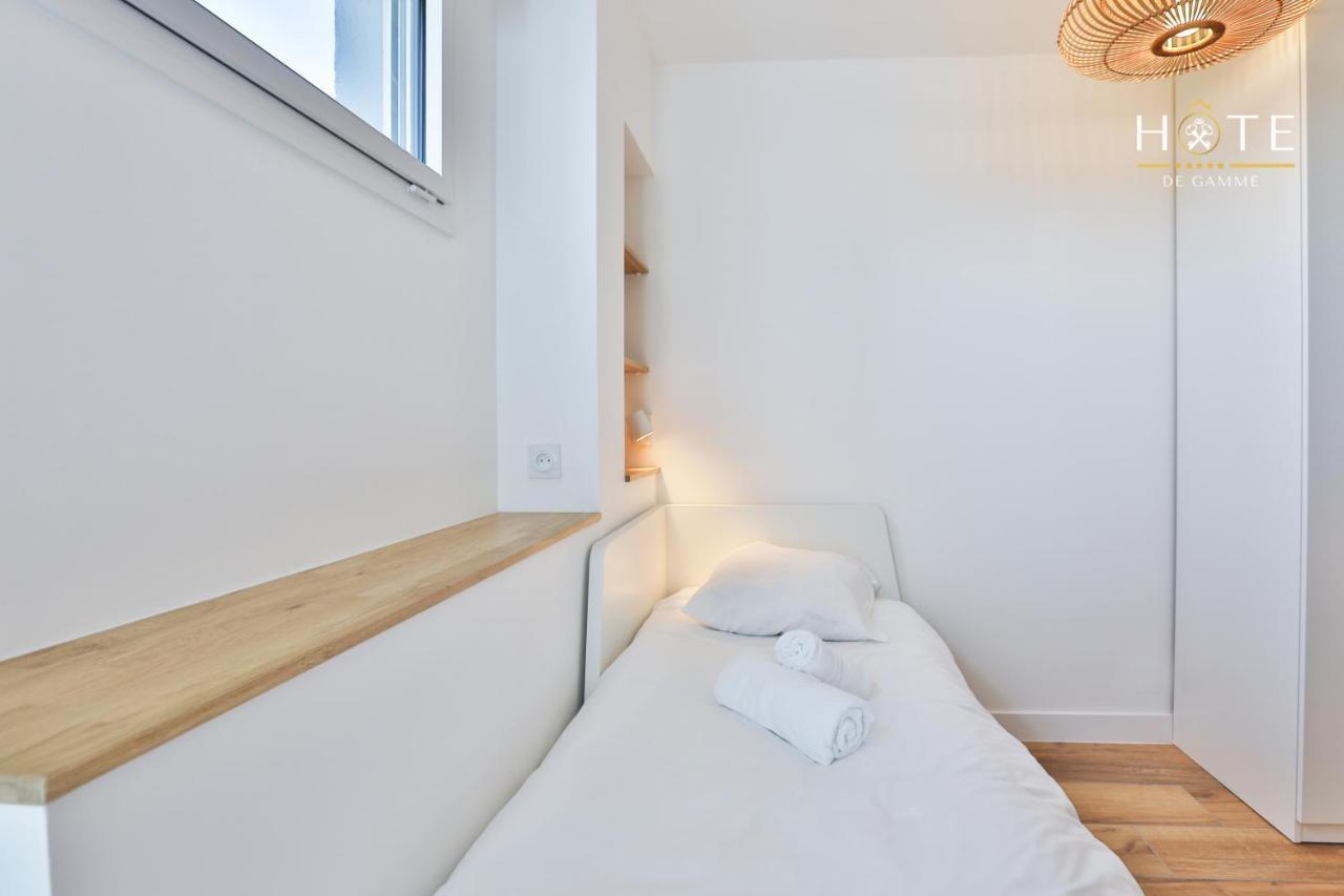 Appartement De Caractere, Superbe Vue Mer 280° La Chaume ภายนอก รูปภาพ