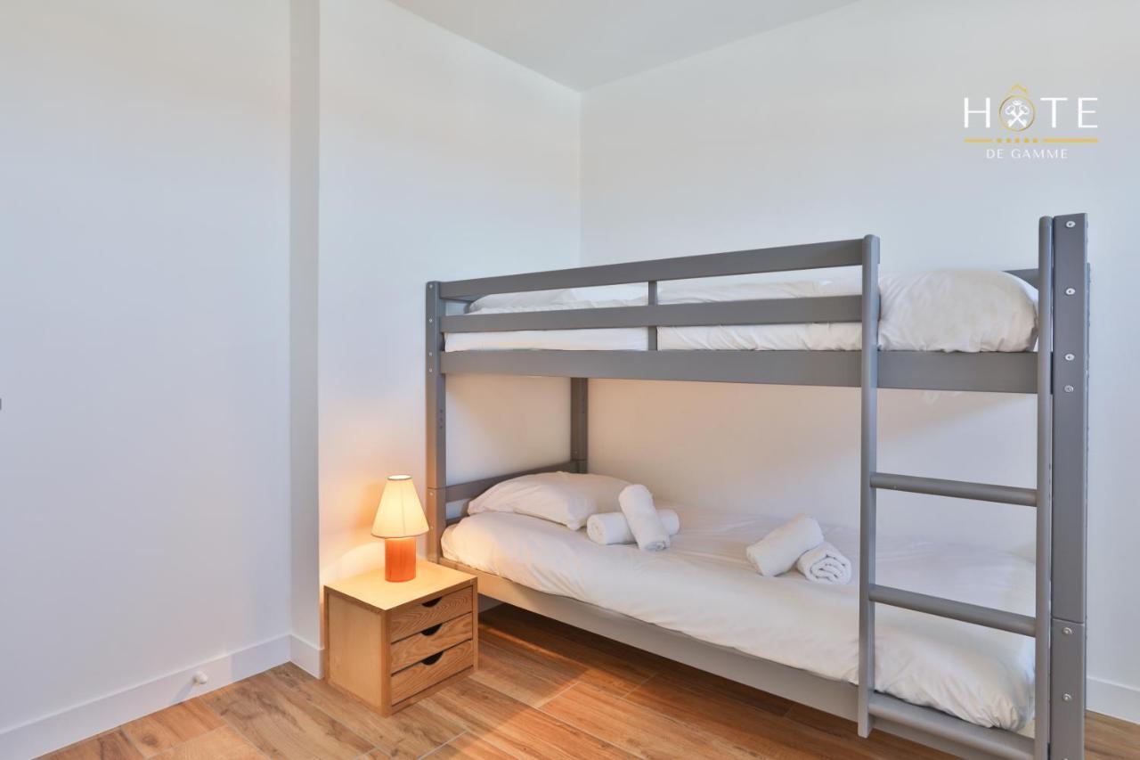 Appartement De Caractere, Superbe Vue Mer 280° La Chaume ภายนอก รูปภาพ